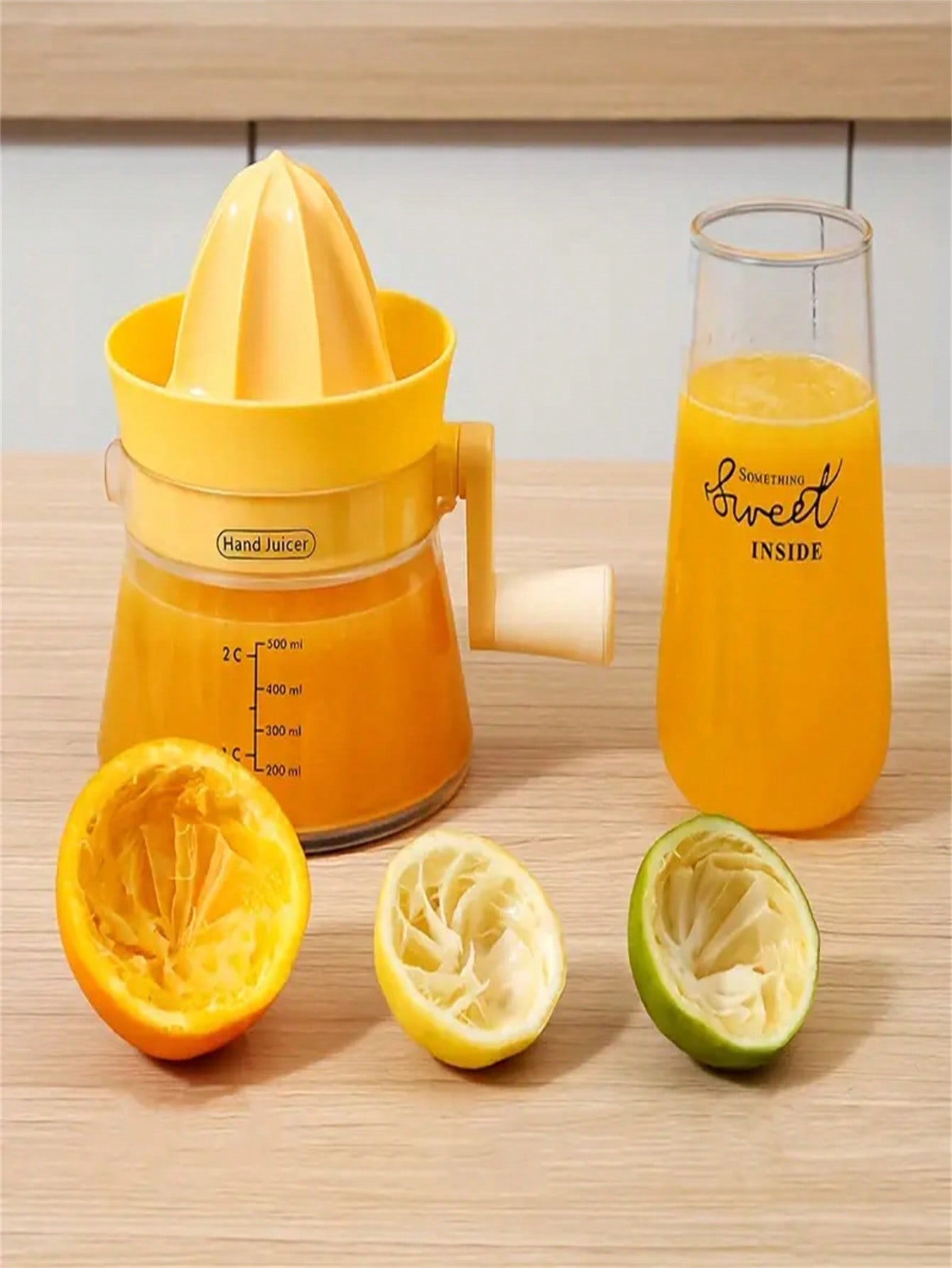 Kitchen Gadgets Built In - Presse-agrumes manuel multifonctionnel avec tasse à